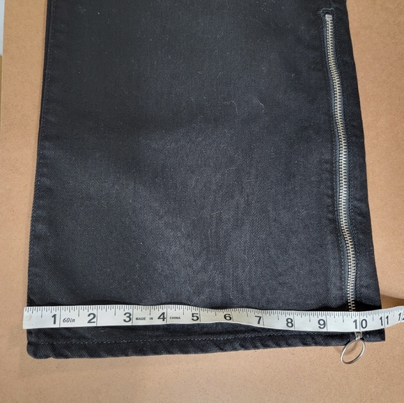 NWT H&M Denim Culotte High Waist Black Zip Jeans Size-30 - Picture 10 of 13